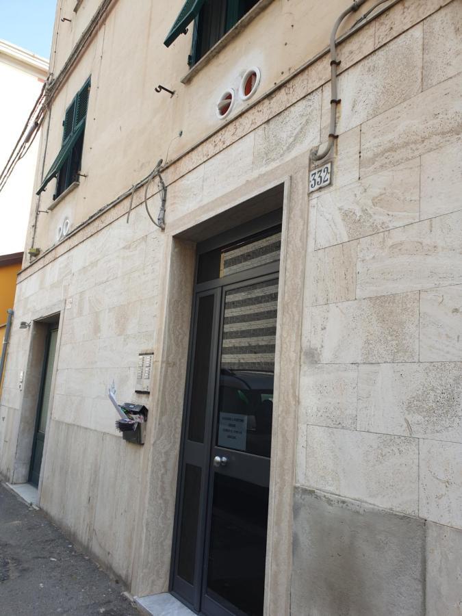 Home332 La Spezia Luaran gambar